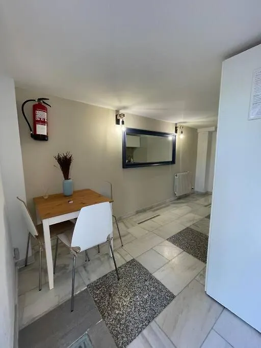 Arriaga Bajo- Precioso Duplex. Parking Gratuito Apartment Madrid 0*,  Spain
