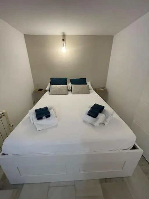 Arriaga Bajo- Precioso Duplex. Parking Gratuito Apartment Madrid Spain