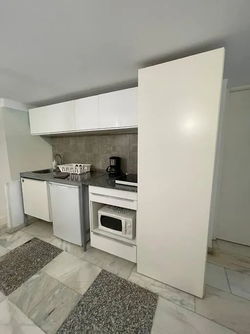 Arriaga Bajo- Precioso Duplex. Parking Gratuito Apartment Madrid